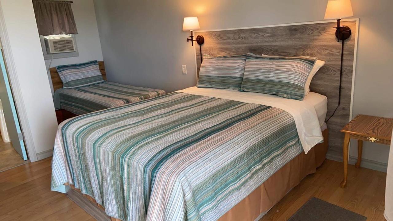 Lakeview Motel Jemseg Eksteriør bilde