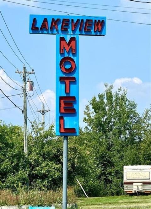 Lakeview Motel Jemseg Eksteriør bilde