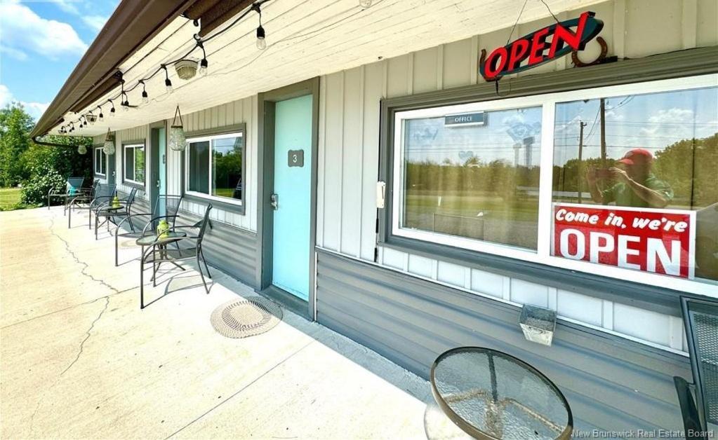 Lakeview Motel Jemseg Eksteriør bilde